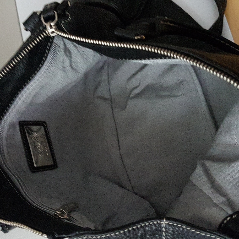 Roots Black Leather Handbag - Picture 7 of 13